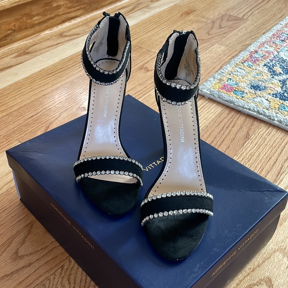 Adrienne Vittadini  GRACY